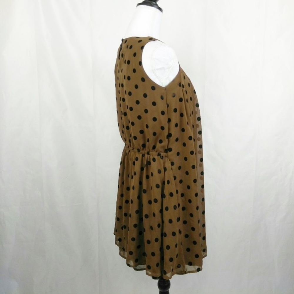 Ray Beams Dress - Picture 2 of 6